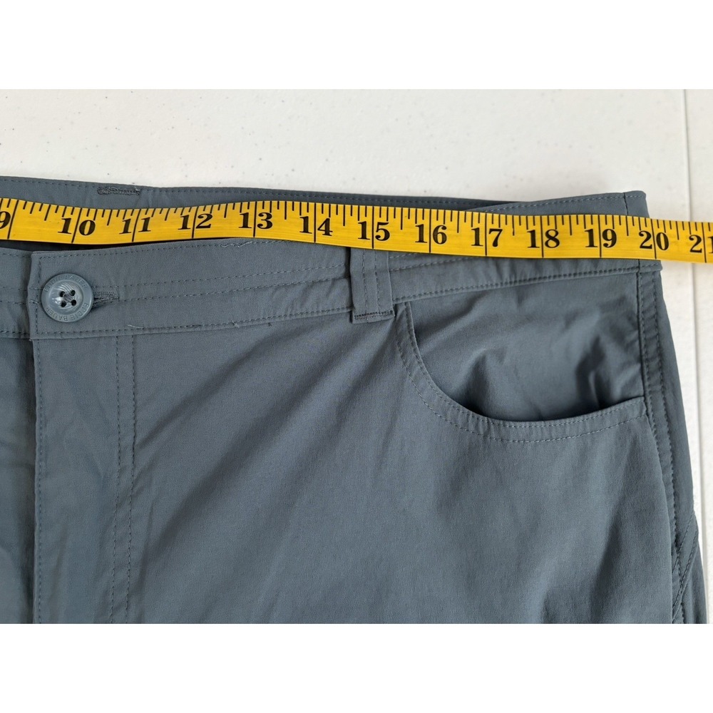 Eddie Bauer Women's Size 18 Blue Gray Activewear Outdoors Nylon Capri - Picture 10 of 14